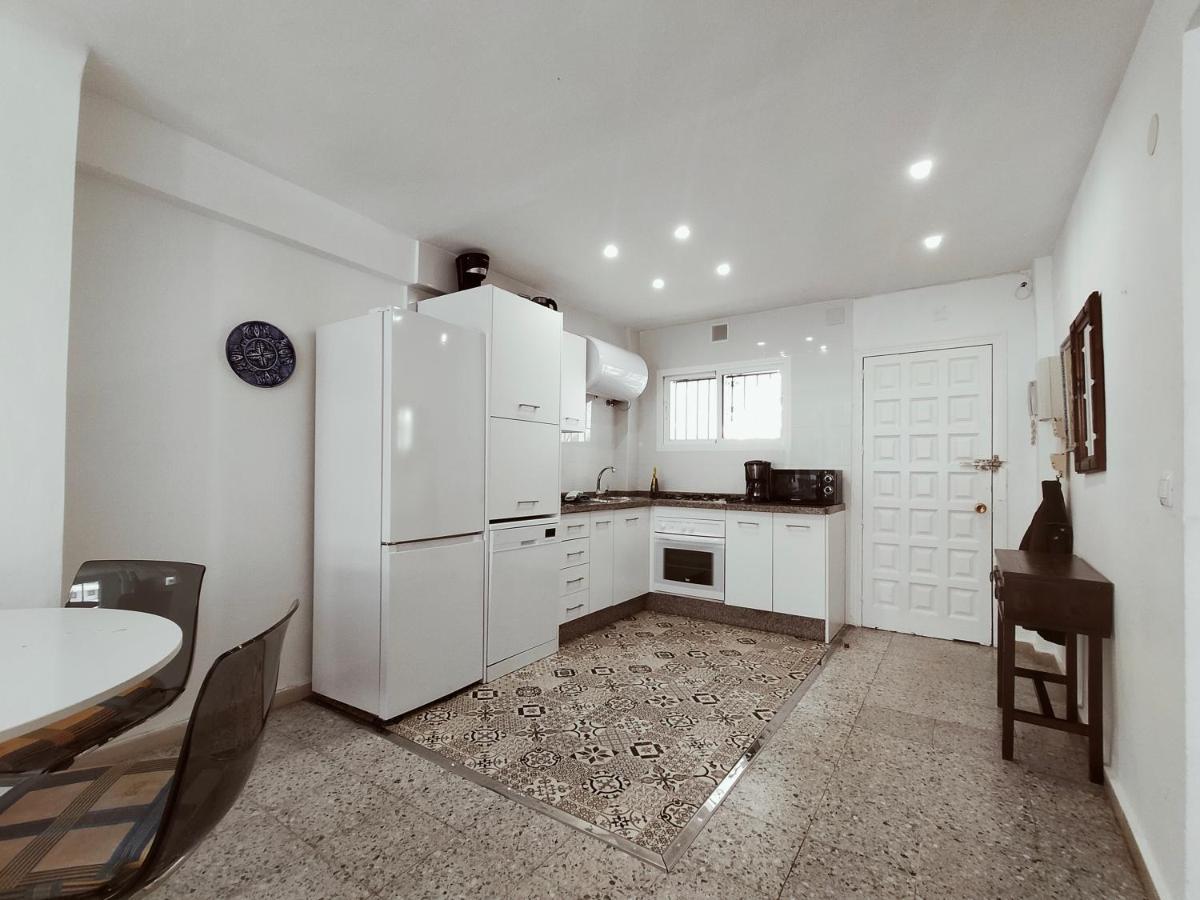 Nerja Sun Apartment Bahia Luaran gambar