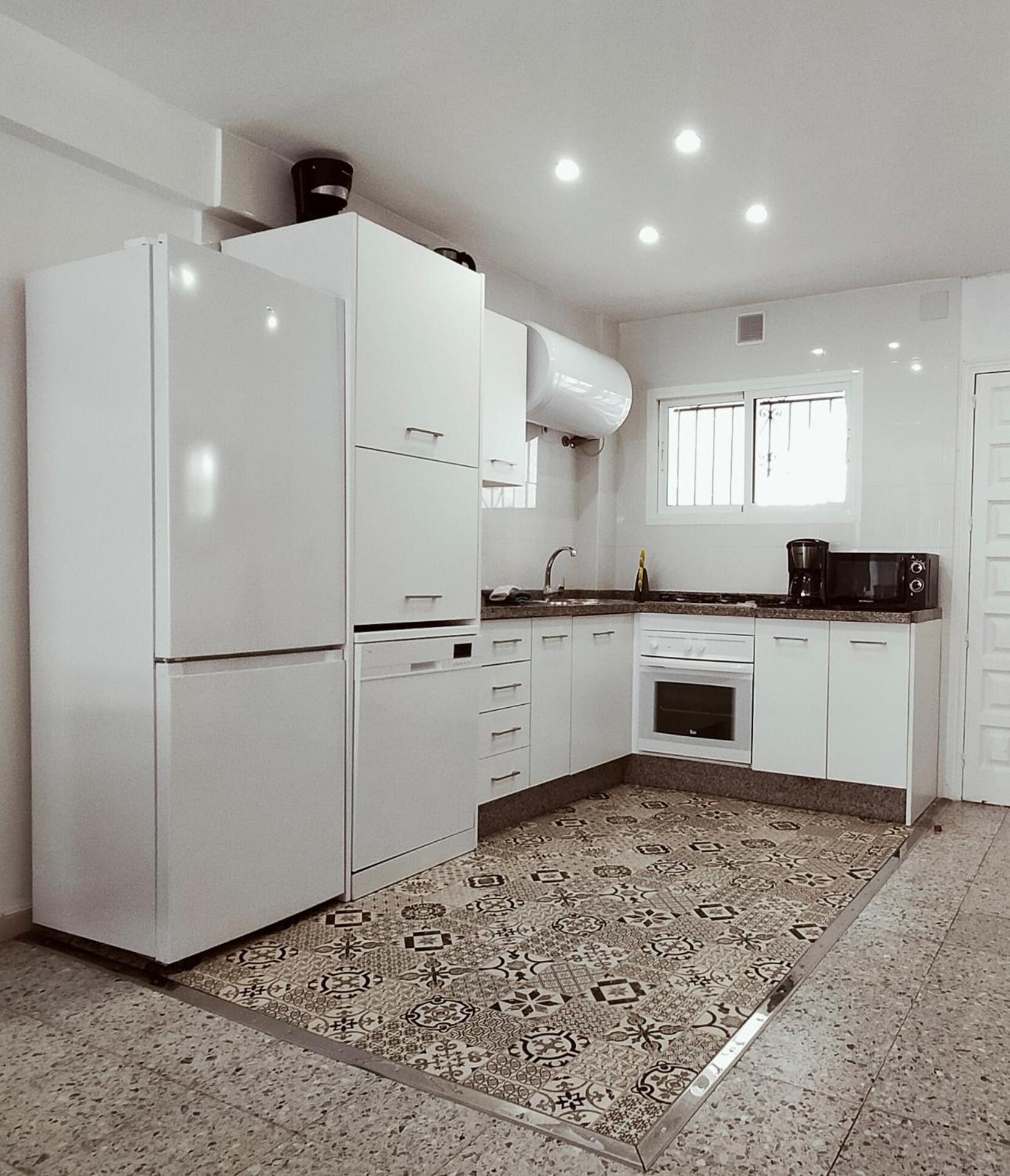 Nerja Sun Apartment Bahia Luaran gambar